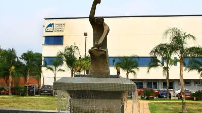 Fachada de la Cámara de Comercio e Industrias de Cortés (CCIC). Acá se desarrollará el evento de Fundahrse.