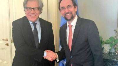 En la imagen, Luis Almagro, secretario general de la Organizacion de Estados Americanos (OEA) y Ra'ad Al Hussein, Alto Comisionado de las Naciones Unidas.