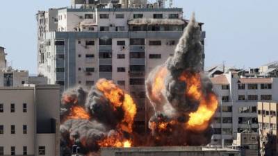 Los ataques israelíes dejaron al menos 40 muertos en Gaza este domingo. (Photo by Mahmud Hams / AFP)