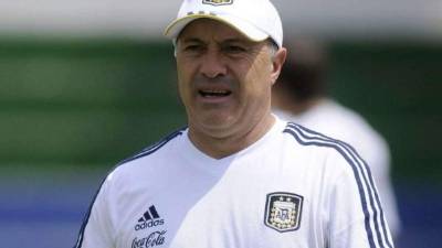 Julio Olarticoechea, técnico de la Selección de Argentina.