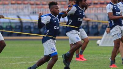 El combinado catracho entrenó en el estadio Nacional de Tegucigalpa. Foto Ronald Aceituno.