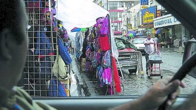 La cantidad de parlantes es exagerada en el centro