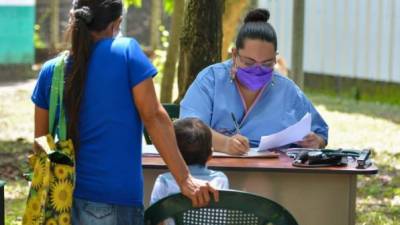 El Salvador es el segundo país en América Latina en iniciar la vacunación anticovid en niños de 6 a 11 años de edad./Twitter.