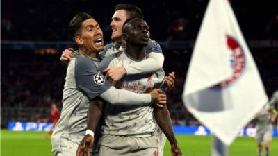 Sadio Mané lideró la victoria y la clasificación del Liverpool contra el Bayern Múnich en la Champions League.