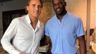 David Suazo recuerda con cariño a Roberto Mancini, quien lo llevó al Inter de Milán.