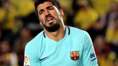 Luis Suárez se lamenta tras una oportunidad perdida contra Las Palmas. Foto EFE