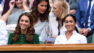 Kate Middleton y Meghan Markle en la final femenina de Wimbledon 2019.