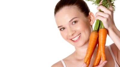Las zanahorias ayudan a mantener una buena visión.