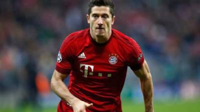 Ahora, todo apunta a que el delantero de 27 años se quedará en Alemania para las próximas cinco temporadas .