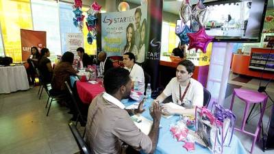 La empresa Star Tek entrevistó a los solicitantes. Foto: Wendell Escoto.