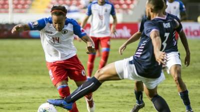 Haití y Bermudas disputaron un interesante partido en su debut de la Copa Oro. Foto AFP