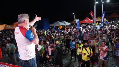 Alcalde de San Pedro Sula inaugura la Maratón de LA PRENSA