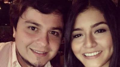 Carlos Raudales, novio de Katheryn Banegas, anima cada domingo a los hondureños a votar por ella.