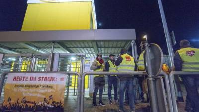 Los empleados de Amazon en Alemania han emprendido una huelga de tres días.