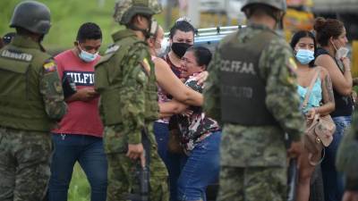 Ecuador enfrenta una ola de violencia.
