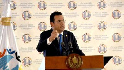El presidente Jimmy Morales podría perder la inmunidad para ser sometido a investigación.