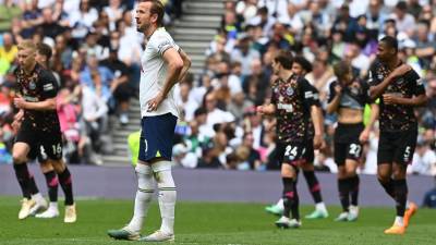 Tottenham cae ante el Brentford y pone en riesgo la Europa League