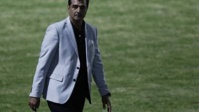 Diego durante el encuentro entre Olimpia y Motagua.