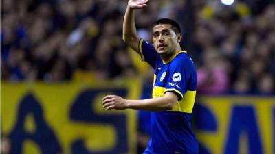 Juan Román Riquelme confirmó su retiro del fútbol profesional.