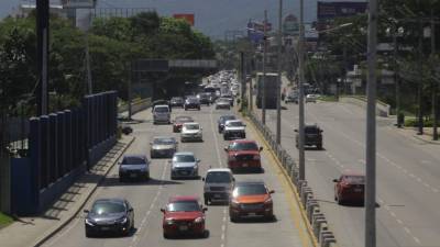 Tráfico. Después del bulevar del este, el bulevar del norte es el que más carga vehicular recibe. Fotos: Melvin Cubas.