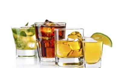 Los adolescentes disminuyen el consumo de bebidas alcohólicas.