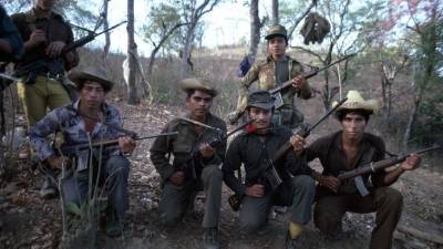 El 5% de los casos de violencia registrados por la Comisión de la Verdad son atribuidos al FMLN. Fotos: Getty Images/Robert Nickelsberg