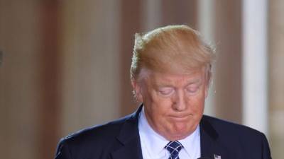 US President Donald Trump speaks during a Holocaust Remembrance Ceremony in the Rotunda of the US Capitol on April 25, 2017 in Washington, DC. / AFP PHOTO / MANDEL NGAN