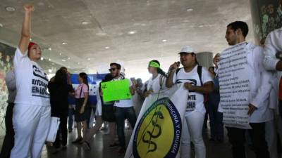 Los estudiantes de la Unah que promueven los paros serán sometidos a sanciones administrativas. Protestas siguen.