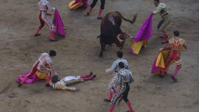 Barrios fue corneado por un toro de más de 500 kilos, el ataque fue durante una feria en el centroeste de España.