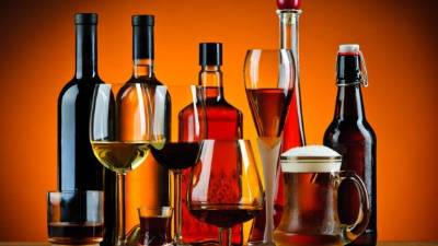 El consumo de alcohol en tasas moderadas podrían también notar que el latido cardiaco irregular.