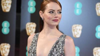 Emma Stone se convirtió en la actriz mejor pagada del último año al percibir un total de 26 millones de dólares gracias en buena parte a su participación en 'La La Land', según una lista publicada hoy por la revista Forbes.