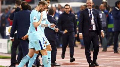 Rakitic salió frustrado tras la eliminación del Barcelona. FOTO EFE.