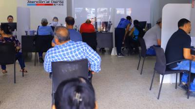 <b><span class=mln_uppercase_mln>Servicio.</span></b> Oficina de atención al cliente de la UTCD en barrio Guamilito.<span class=mln_uppercase_mln> Foto: Melvin Cubas.</span>