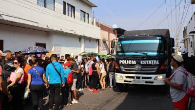 Miles de migrantes se encuentran varados en el sur de México expuestos a los riesgos de la ruta migratoria.