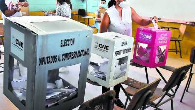 <b>Consejero del CNE llamó a los parlamentarios a prestar atención a la aprobación de la Ley Procesal Electoral para definir un marco jurídico claro.</b>