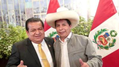 Bruno Pacheco, secretario del presidente peruano Pedro Castillo, dimitió a su cargo.
