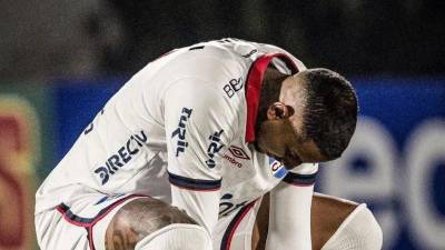 Surge nueva y preocupante información sobre el futbolista uruguayo Juan Izquierdo, quien se debate entre la vida y la muerte.