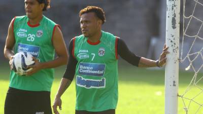 Emil Martínez, en el entrenamiento del equipo ayer.