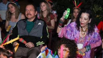 Ortega y la vicepresidenta, Rosario Murillo, durante la celebración de la tradicional ‘Gritería’.