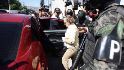 Desde tempranas horas las instalaciones del Injupemp fueron militarizadas.