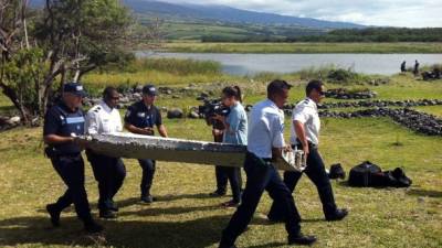 Los restos encontrados son 'iguales' a los del boeing 777 desaparecido.