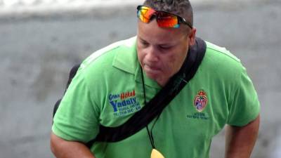 Lefeuvre nació el 12 de noviembre de 1980 en Puerto Cortés, pero su progenitor Lefeuvre Ives lo llevó a Francia a los dos años de edad.