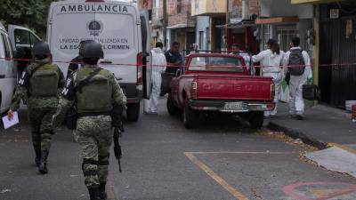 Agentes de la Guardia Nacional, resguardando la ciudad de Morelia en el estado de Michoacán.