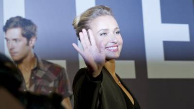 La autopsia preliminar realizada a la actriz, modelo y cantante estadounidense Hayden Panettiere fallecida ayer a sus 36 años, descartó indicios de violencia o criminalidad a la espera de conocer la causa oficial de su muerte.
