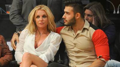 Britney Spears y Sam Asghari en una foto de archivo.