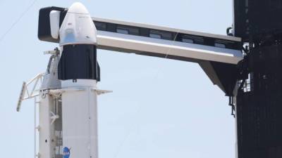 El cohete SpaceX Falcon 9 con la nave espacial Crew Dragon. Foto: AFP