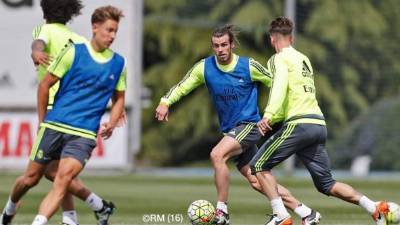Bale ya se puso a entrenar con sus compañeros. Foto Tomada Real Madrid/Facebook.