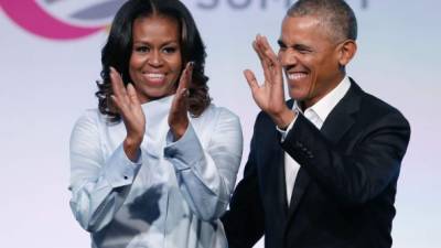 Barack y Michelle Obama se han enfocado en causas sociales tras abandonar la Casa Blanca en noviembre pasado./AFP.