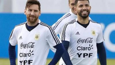 El exjugador del Barcelona y del Manchester City, jugó tres Copas del Mundo (Sudáfrica 2010, Brasil 2014 y Rusia 2018) con Argentina.