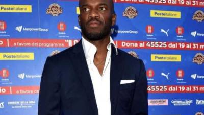 David Suazo le pide a la población hondureña que se mantenga en sus casas.